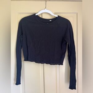 Black crop top long sleeves